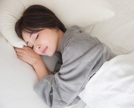 タスマニアラムウ−ル(片面) オ−ガニックコットン(片面) リバーシブル毛布 タスマニアラムニット毛布【日本製】吸湿発散性に優れ、フィット感抜群